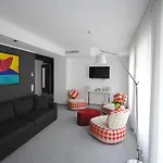Aparthotel Dasköln 5*